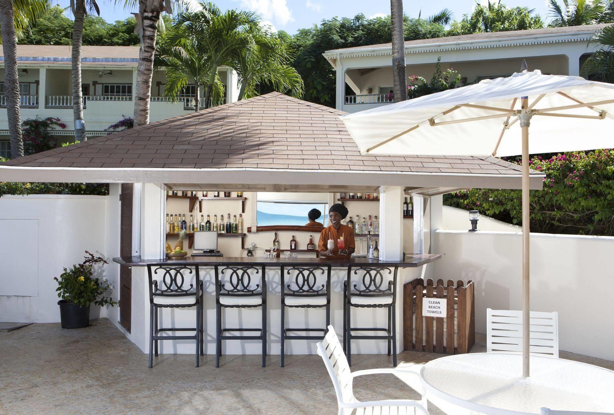 The Cove Suites At Blue Waters St. John's Exterior photo