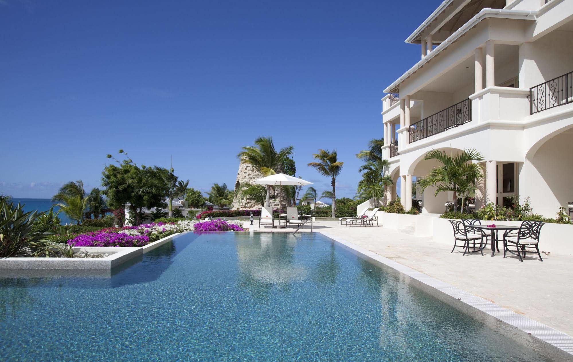 The Cove Suites At Blue Waters St. John's Exterior photo